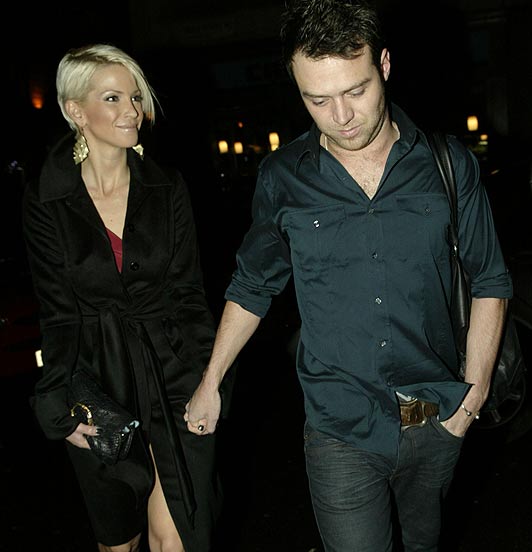 Sarah Harding spotted with Tom Crane arriving at Mahiki in Mayfair, London. ... 30-11-2007