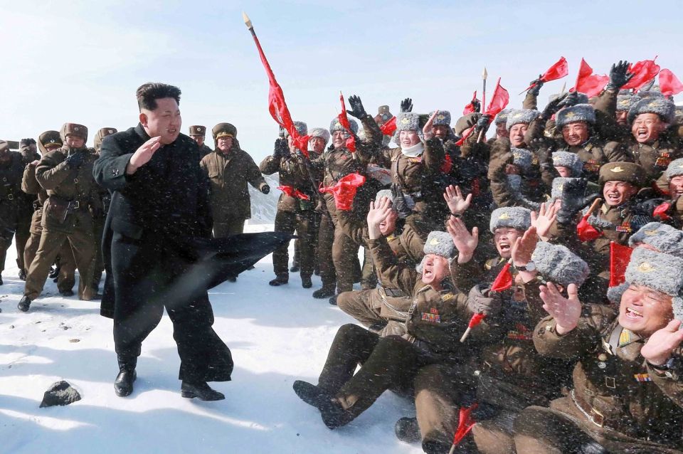  Kim greets combat pilots on Mount Paektu