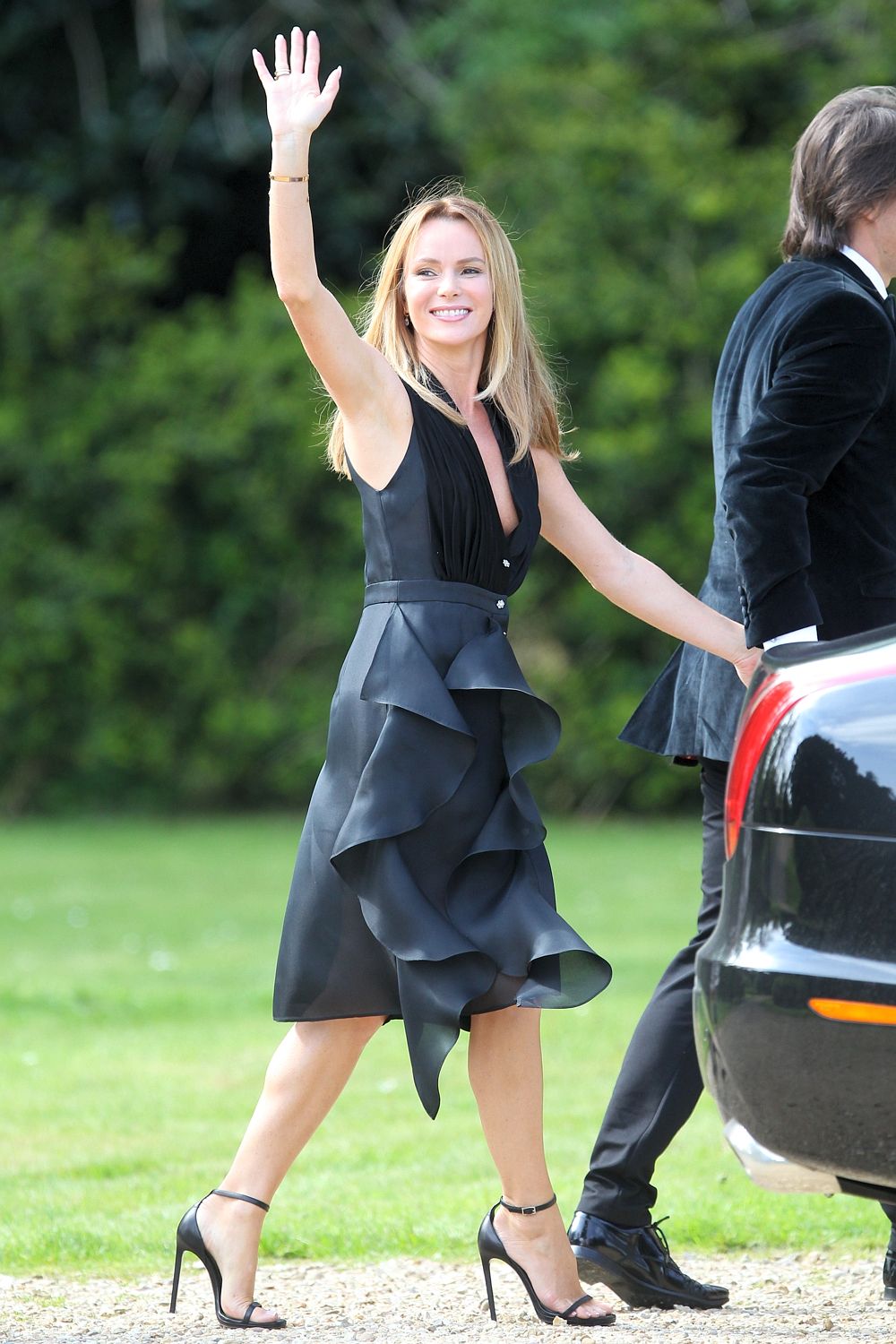 Amanda Holden bravely chooses black