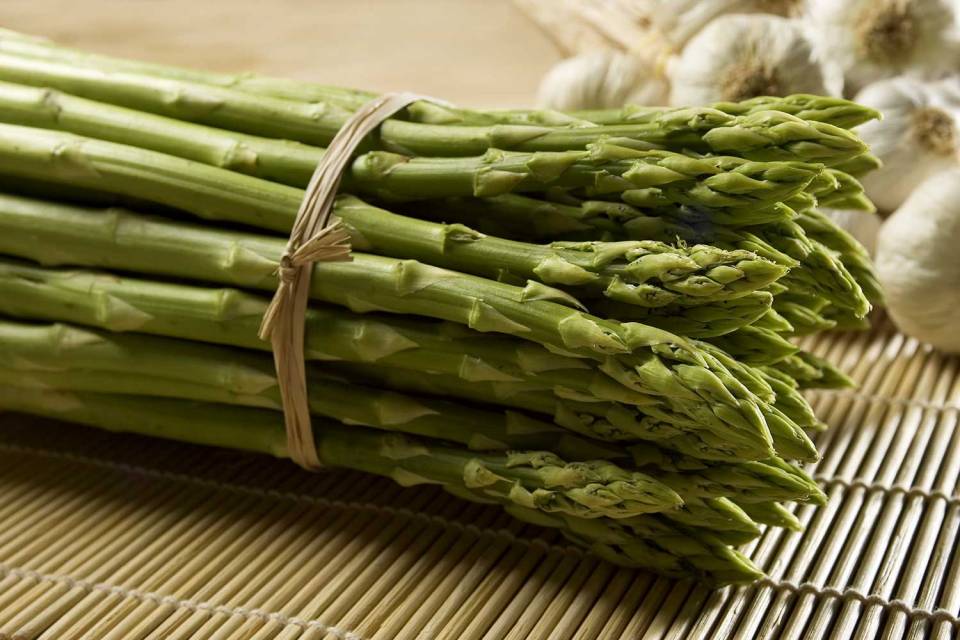  The smell urine takes on after eating asparagus is thanks to its acids, which breaks down into sulphur compounds