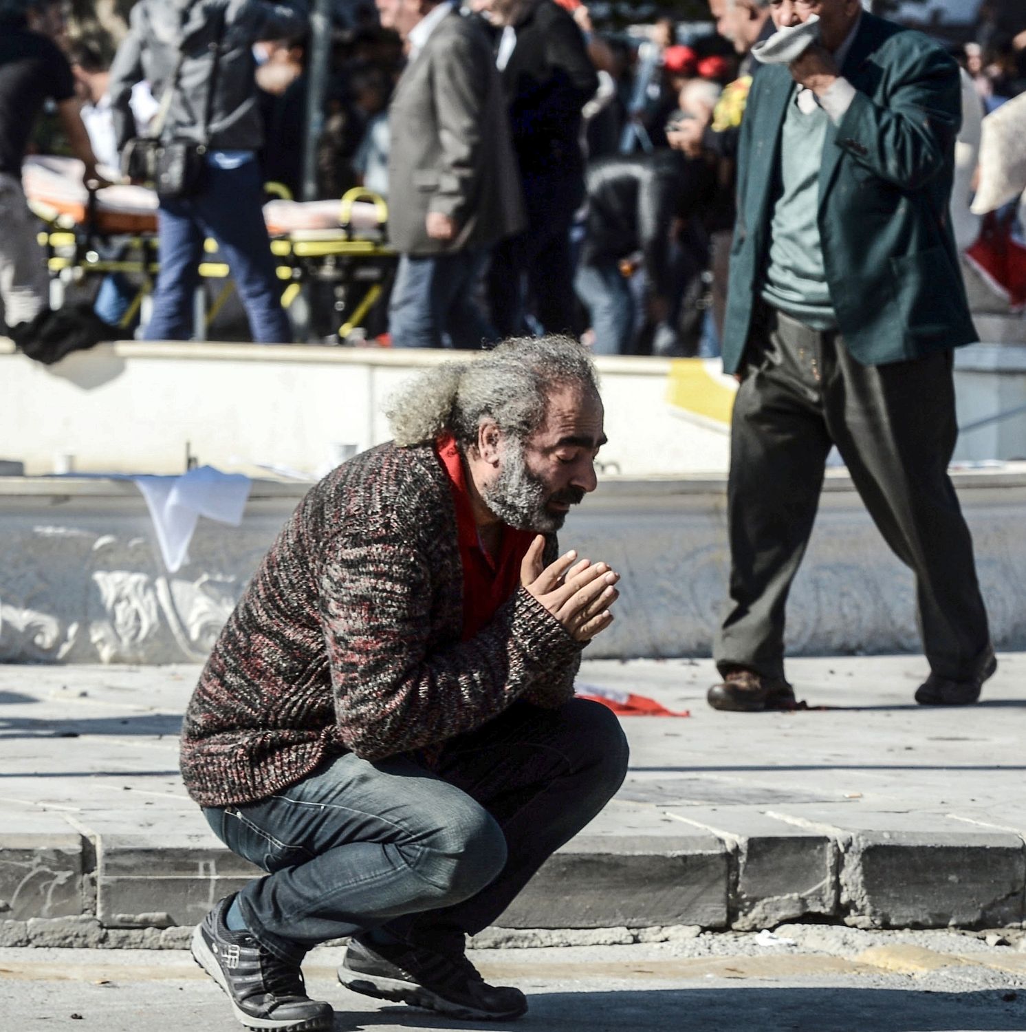 Man prays moments after attack