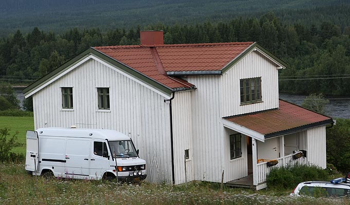 The FARM WHERE the Oslo bomber, anders Breivik wa living for the last month, and supposedly built his bomb in the barn (big red/brown building on the right) in a town called Asta ost, Norway