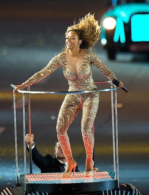 Olympic Games London 2012 12th August 2012 Pic: Paul Edwards Olympic Stadium, Closing Ceremony, Mel B Spice girl