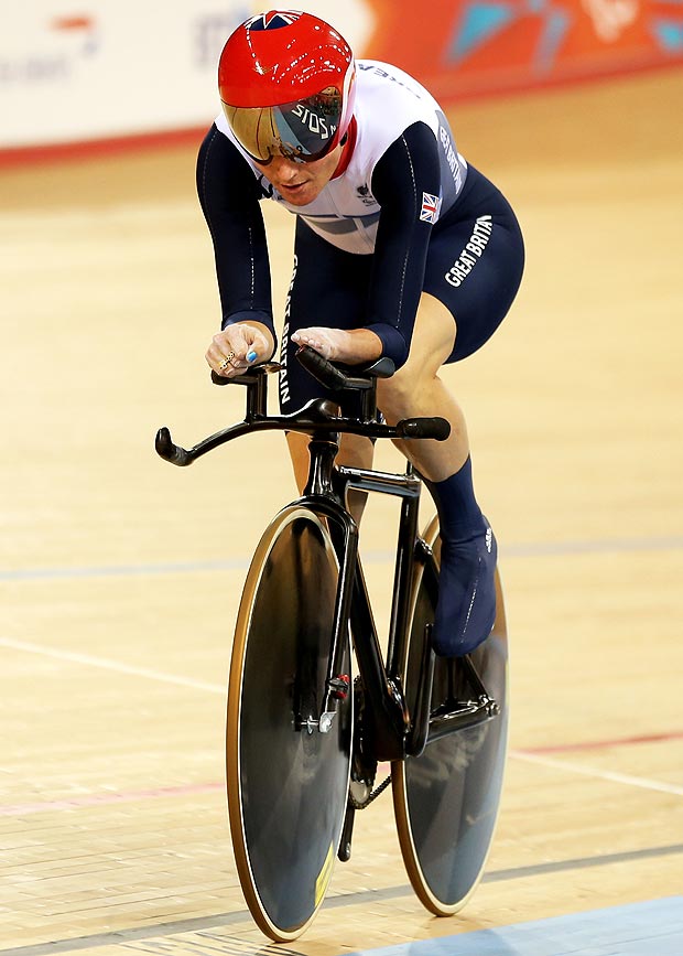  Sarah Storey stared off in swimming and then switched to cycling in 2005