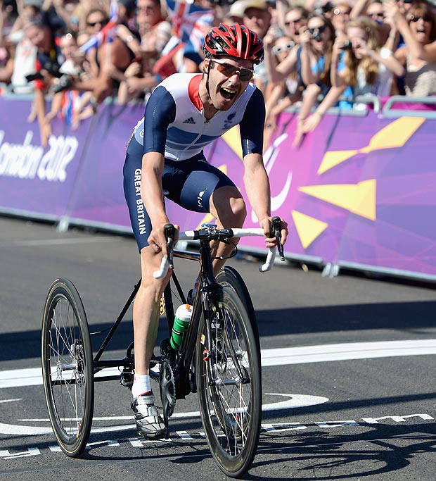 David Stone of Great Britain celebrates winning gold