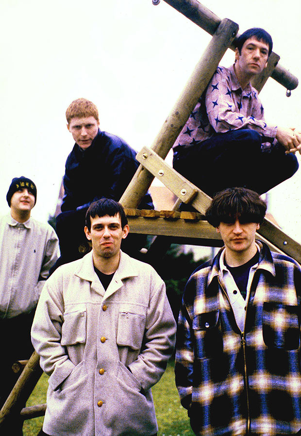  Inspiral Carpets formed in 1983 and rose to prominence as part of the 'Madchester' music scene