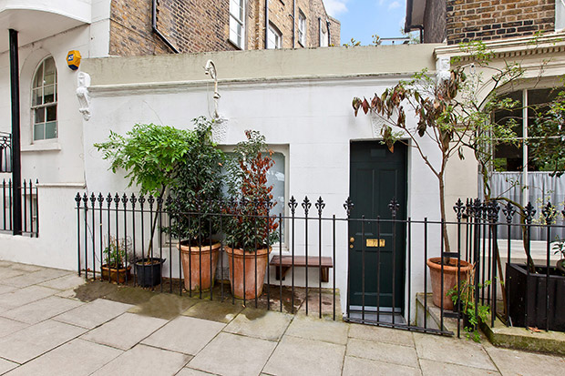 The floorplan of Britain's smallest home. _See SWNS story SWSMALL; Britains smallest home, which is half the size of a train carriage and had a £275,000 price-tag, has sold after the advert went viral. The converted flower shop, in Islington, North London, has just 188 sq/ft of space and is a fifth of the size of the average new build. It features a bed on a mezzanine, a tiny bathroom