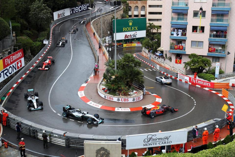 The Monte Carlo race was rain lashed causing tyre changes among some drivers 