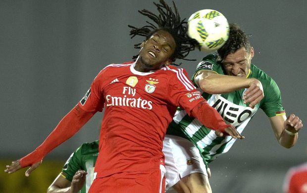 Renato Sanches tussles with Rio Ave midfielder Pedro Moreira during Benfica's Portuguese League match held at the Arcos Stadium at Vila do Conde