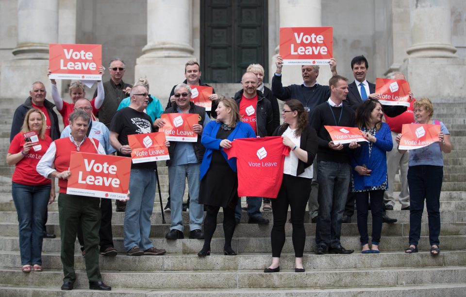  The EU referendum turnout is now expected to be about 62% and the latest poll suggests it could go in the Leave campaign's favour