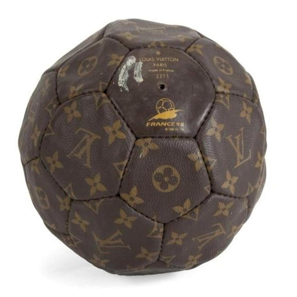  The ball Pele scored his 1,000th goal with should sell for £42k