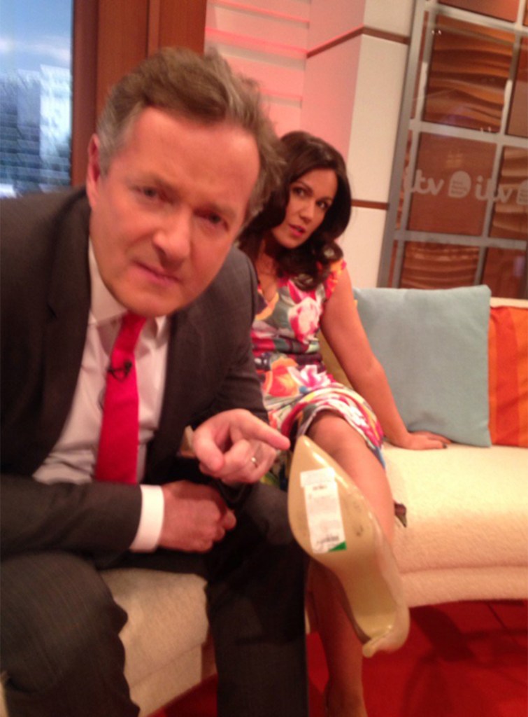  Piers made sure Susanna's shoe was shown off on Twitter too