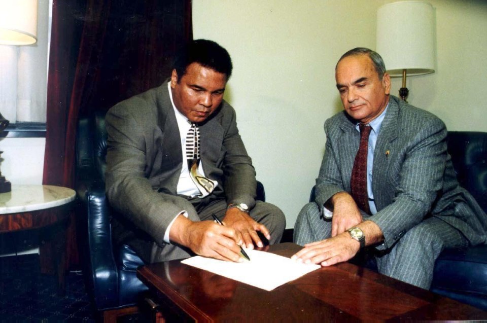 Muhammad Ali . . . with Dr Lieberman