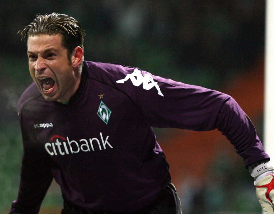  Tim Wiese in action for Werder Bremen against Sporting Braga in the UEFA Cup