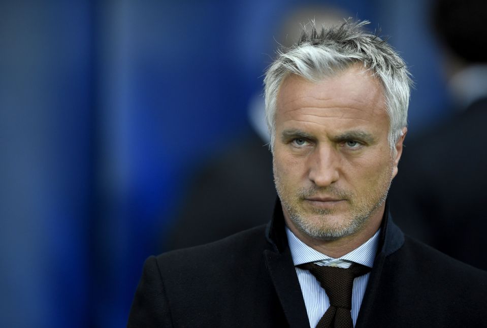  David Ginola had a 'nine in 10' chance of being a 'vegetable'...after collapse