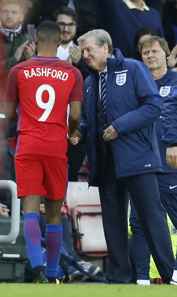  Roy Hodgson has been bold in picking Manchester United youngster Marcus Rashford in a young squad, according to World Cup-winning Sir Geoff Hurst