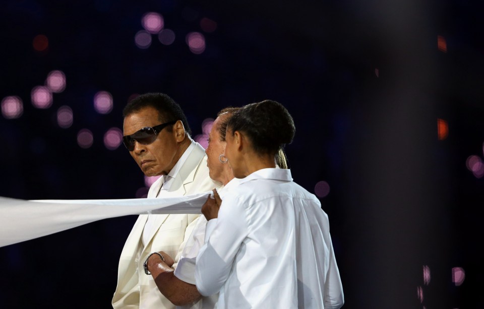  Sporting royalty ... boxing legend make appearance at London 2012