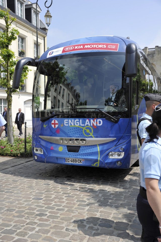  Englands team bus arrives at the village of Chantilly to set up their Euro 2016 camp