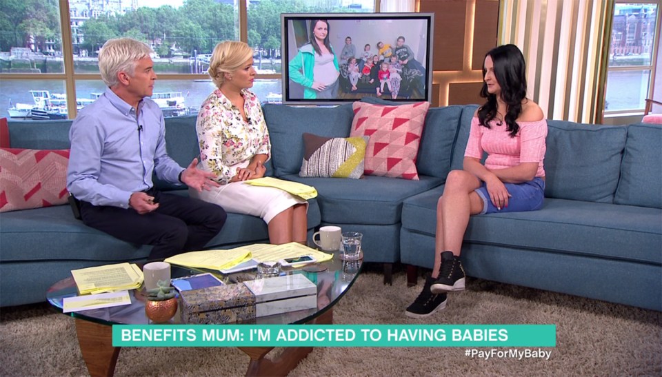  Philip Schofield and Holly Willoughby meet a mum of twelve... who wants another baby