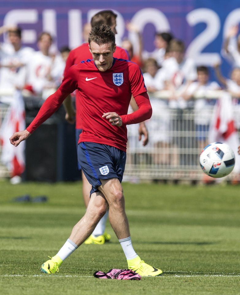  Arsenal target Jamie Vardy takes part in a training drill during the open session