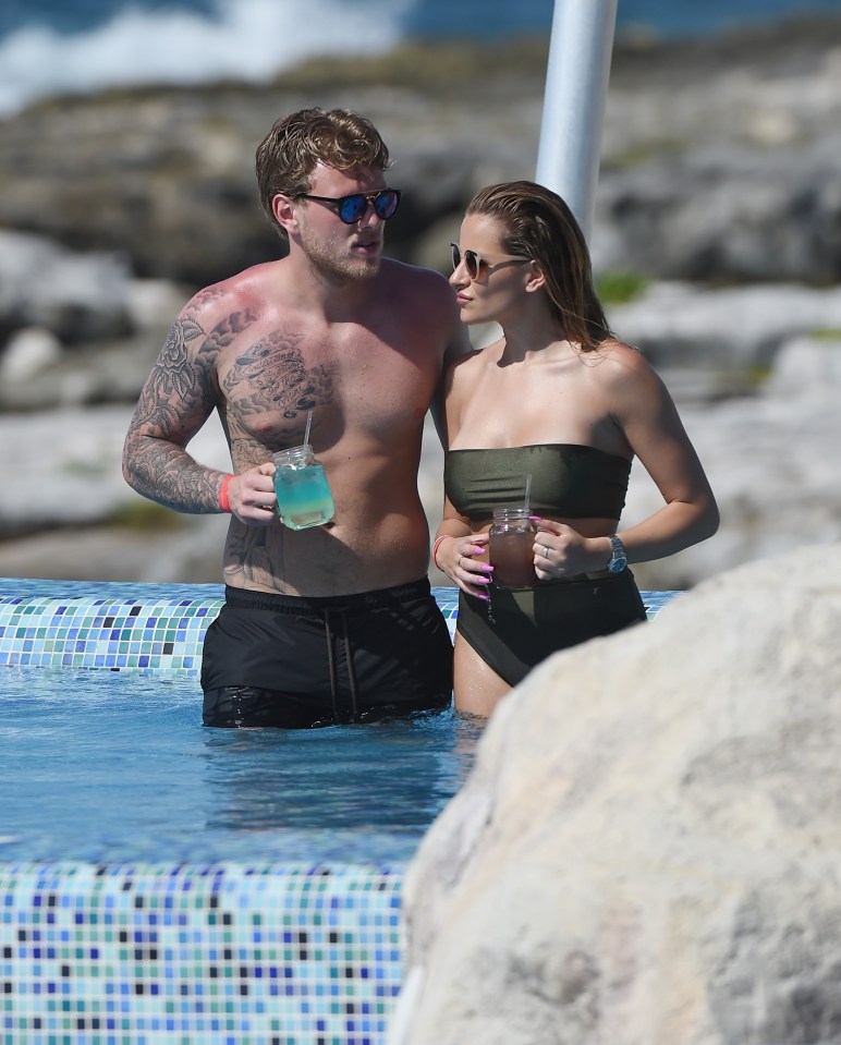  Life is sweet for Georgia and Tommy who are not living la vida loca instead chilling out in Mexico