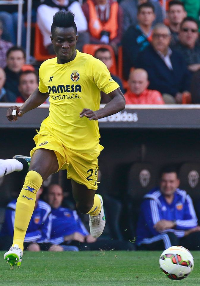  United have signed Ivorian centre-back Eric Bailly in a £30m deal from Villarreal