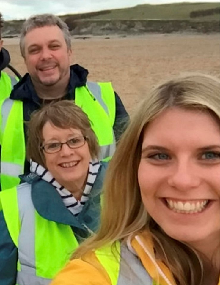  Mistress Sarah Bunt takes a selfie with Steve Double MP and his wife Anne