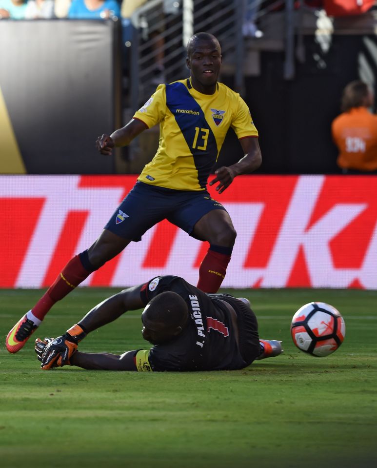  Valencia set Ecuador on their way with a fine opening goal