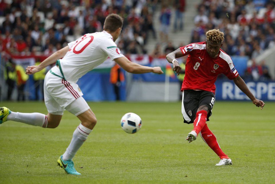  David Alaba almost opened the scoring - he hit the post after 30 seconds