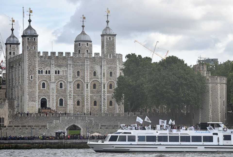  Bob Geldof's vessel was fitted with a massive PA system which blasted out "In With the In Crowd"