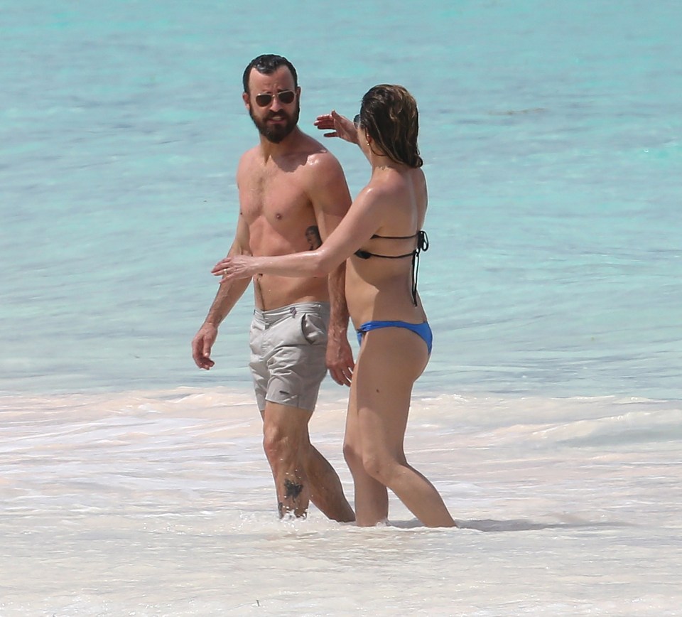 The 47-year-old and her hubby Justin were enjoying a break after the sad new that her mum had died