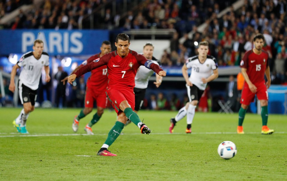  Ronaldo blew numerous chances in front of goal to win the game for his side