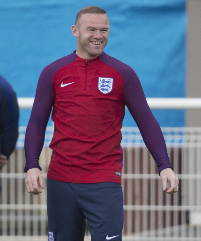  Wayne Rooney was all smiles in training at Chantilly