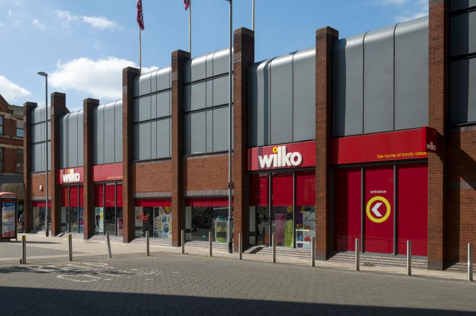  The shopper, a male aged between 30-50, was unprovoked when he hurled abuse at a woman in hijab at a Wilko store