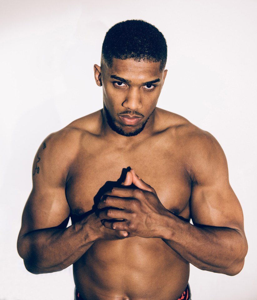  Anthony Joshua defends his IBF world heavyweight championship on Saturday