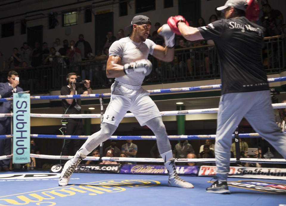  Anthony Joshua takes part in an open work out days before his title defence