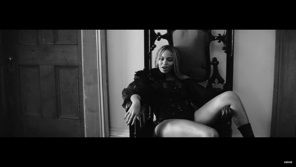  Posing casually on a throne, Beyonce scorches those who have been unfaithful