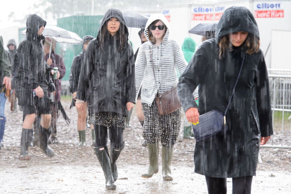 Mandatory Credit: Photo by Jonathan Hordle/REX/Shutterstock (5736308af) Heavy rain during the Glastonbury festival Glastonbury Festival, UK - 24 Jun 2016