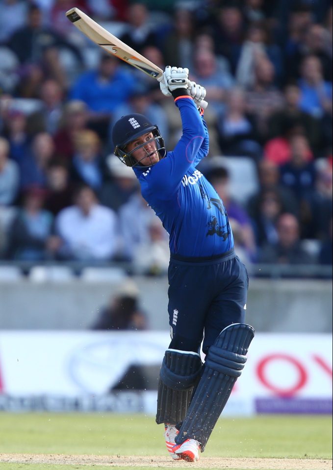  Jason Roy hit 11 boundaries on his way to 112 not out