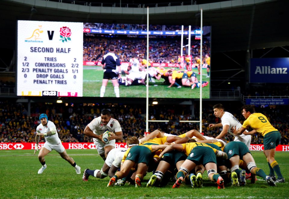  England struck immediately after half-time through Billy Vunipola