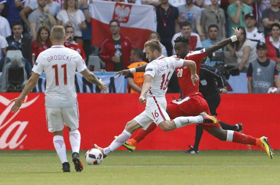  Blaszczykowski almost had a second with a brilliant curling effort