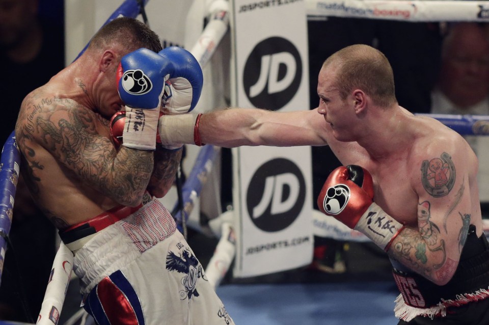  Groves secured a unanimous points victory over Murray on Saturday