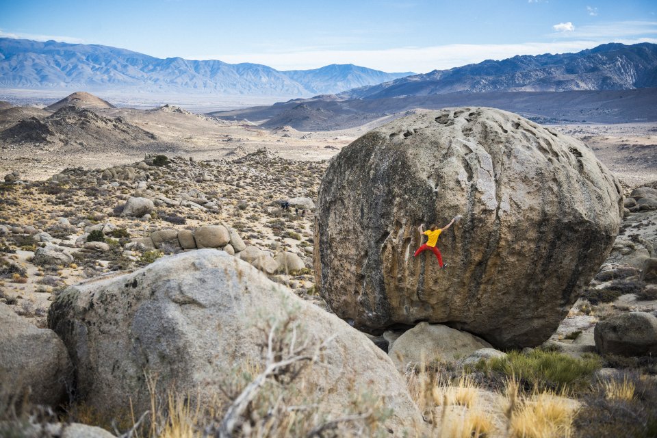  This rocks... Alex Megos climbs a challenging rock at the Buttermilk Boulders event near Bishop, CA, USA