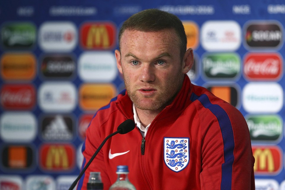  Three Lions skipper Wayne Rooney has backed Sterling to come good at Euro 2016