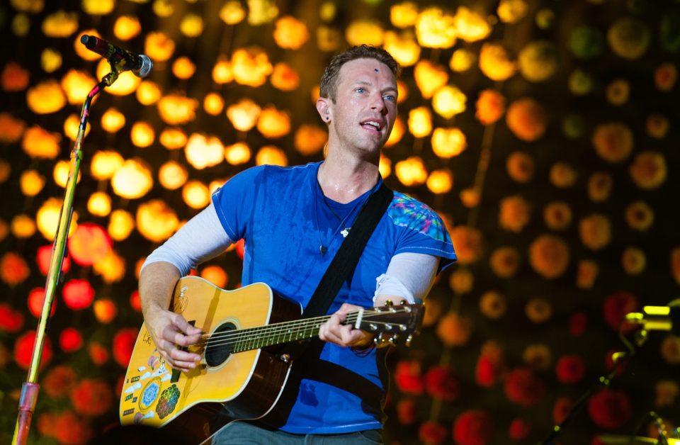  Chris Martin helped bring the happy couple together... they got engaged during Coldplay's set