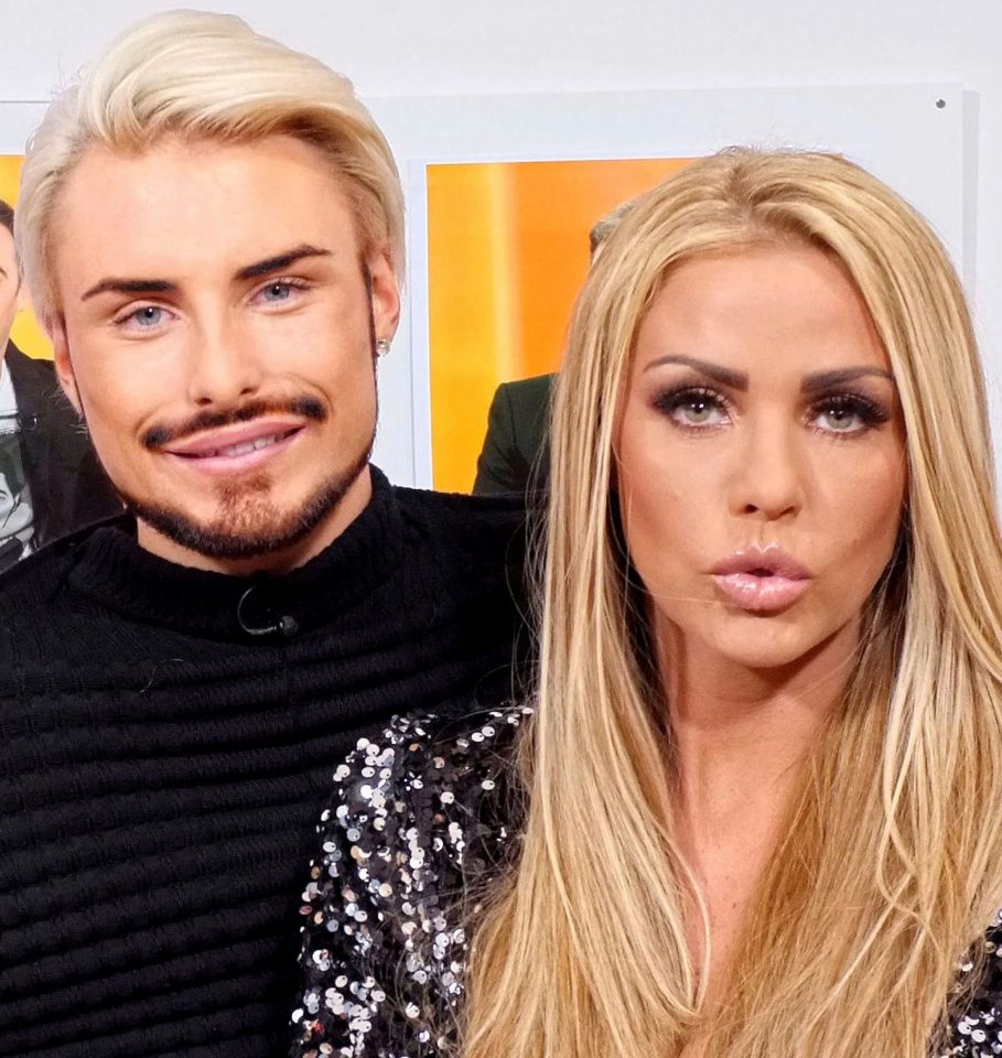  Katie wants to work with her good friend Rylan again - pictured here in 2011