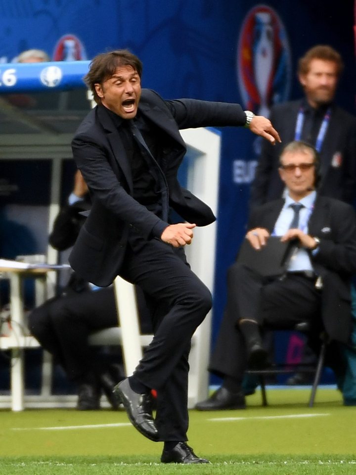  Boss Antonio Conte oversees Italy's impressive victory against Spain