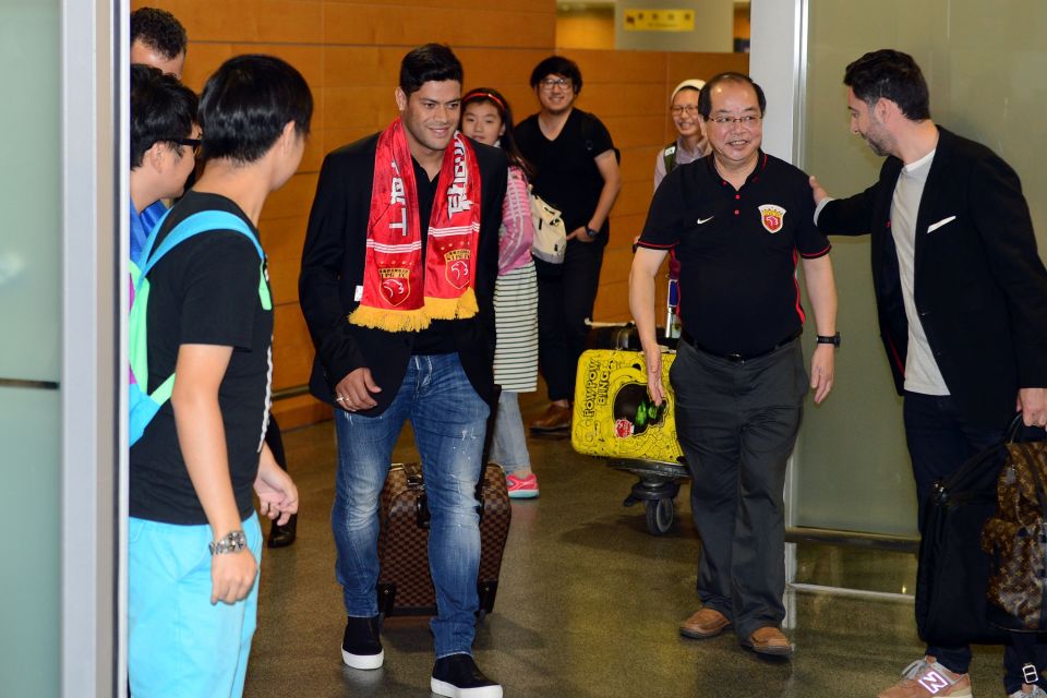  Hulk arrives to a hero's welcome after flying into Shanghai today