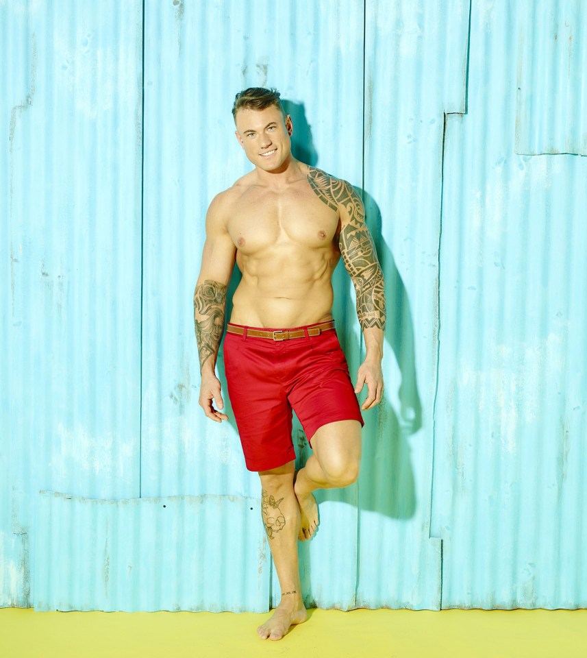  The girls have both dated Love Island hunk Tom