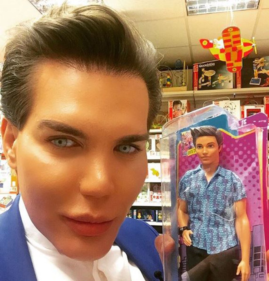  He's desperate to look like his idol, the Ken Doll